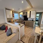 Applegrove Country Park, Scarborough With Private Hot Tubs Burniston