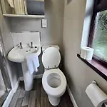 بيت للعطل Applegrove Country Park, Scarborough With Private Hot Tubs *