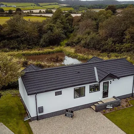 Applegrove Country Park, Scarborough With Private Hot Tubs *