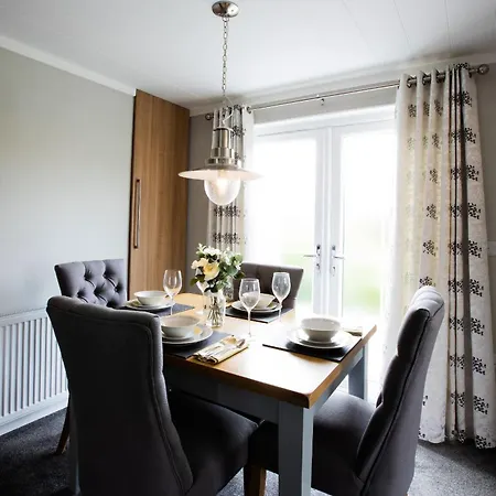 Applegrove Country Park, Scarborough With Private Hot Tubs בית נופש *