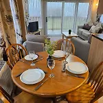 Applegrove Country Park, Scarborough With Private Hot Tubs