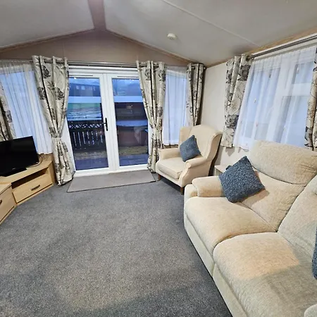 Casa de Férias Applegrove Country Park, Scarborough With Private Hot Tubs
