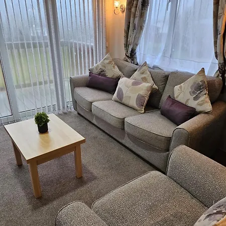 Applegrove Country Park, Scarborough With Private Hot Tubs Burniston