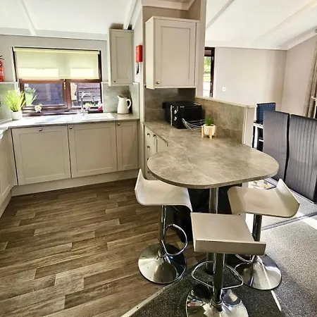 Tatil Evi Applegrove Country Park, Scarborough With Private Hot Tubs *