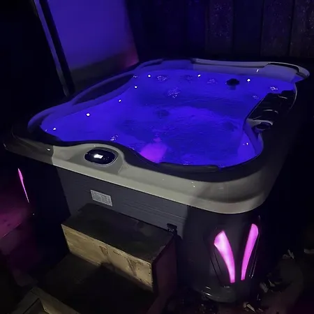 Casa de Férias Applegrove Country Park, Scarborough With Private Hot Tubs