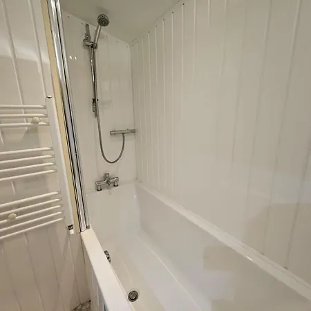 Applegrove Country Park, Scarborough With Private Hot Tubs