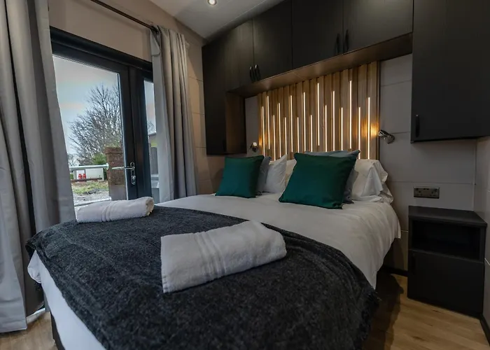 Applegrove Country Park, Scarborough With Private Hot Tubs Burniston