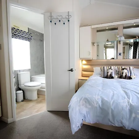 Holiday home Applegrove Country Park, Scarborough With Private Hot Tubs