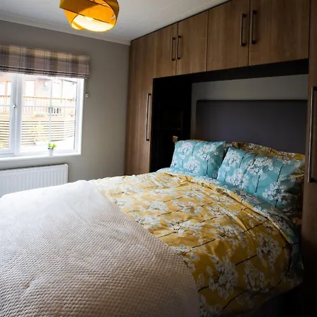 Applegrove Country Park, Scarborough With Private Hot Tubs *