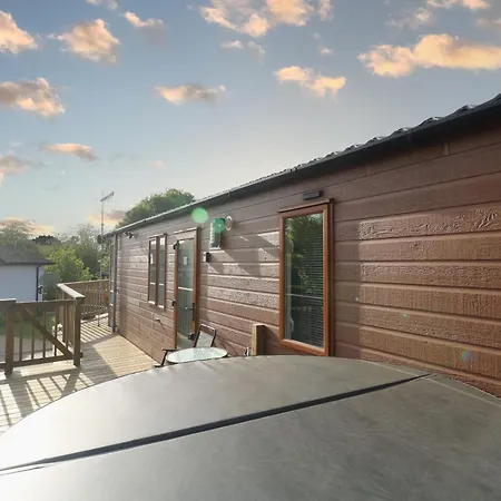 Applegrove Country Park, Scarborough With Private Hot Tubs Holiday home