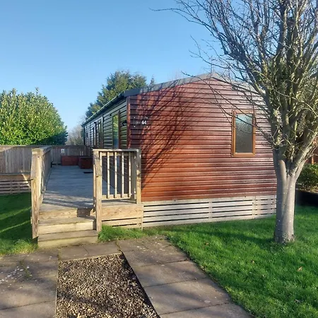 Applegrove Country Park, Scarborough With Private Hot Tubs Burniston
