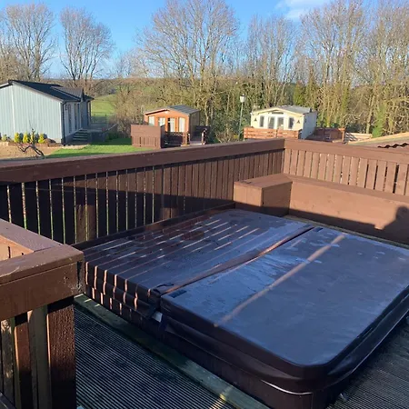 Applegrove Country Park, Scarborough With Private Hot Tubs Burniston