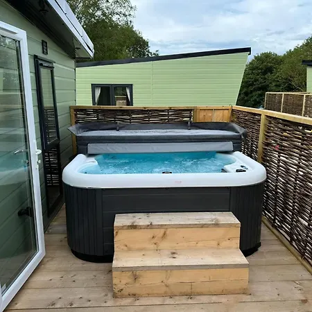 Applegrove Country Park, Scarborough With Private Hot Tubs * Burniston