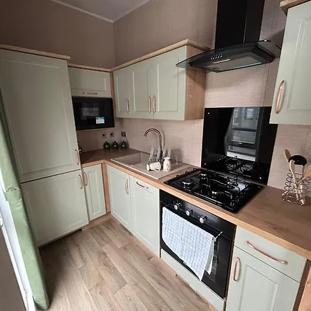 Applegrove Country Park, Scarborough With Private Hot Tubs Holiday home *